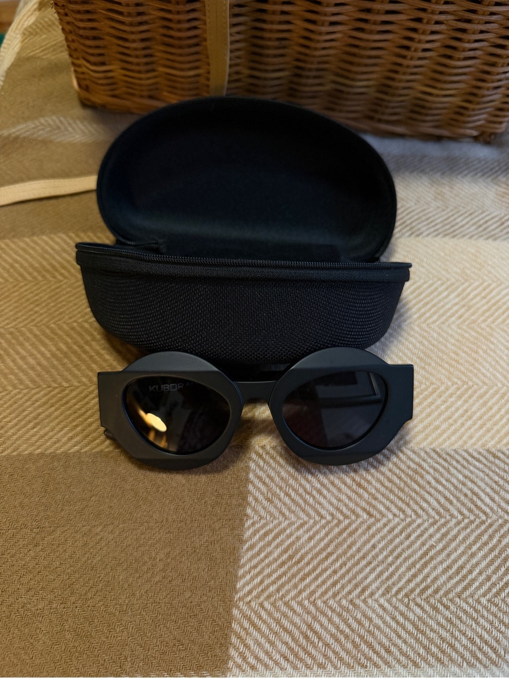 Authentic Kuboraum unisex sunglasses